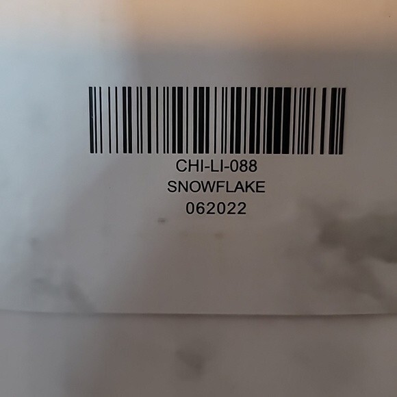 Chic & Tonic Snowflake Mug 16oz NIB - Picture 7 of 8